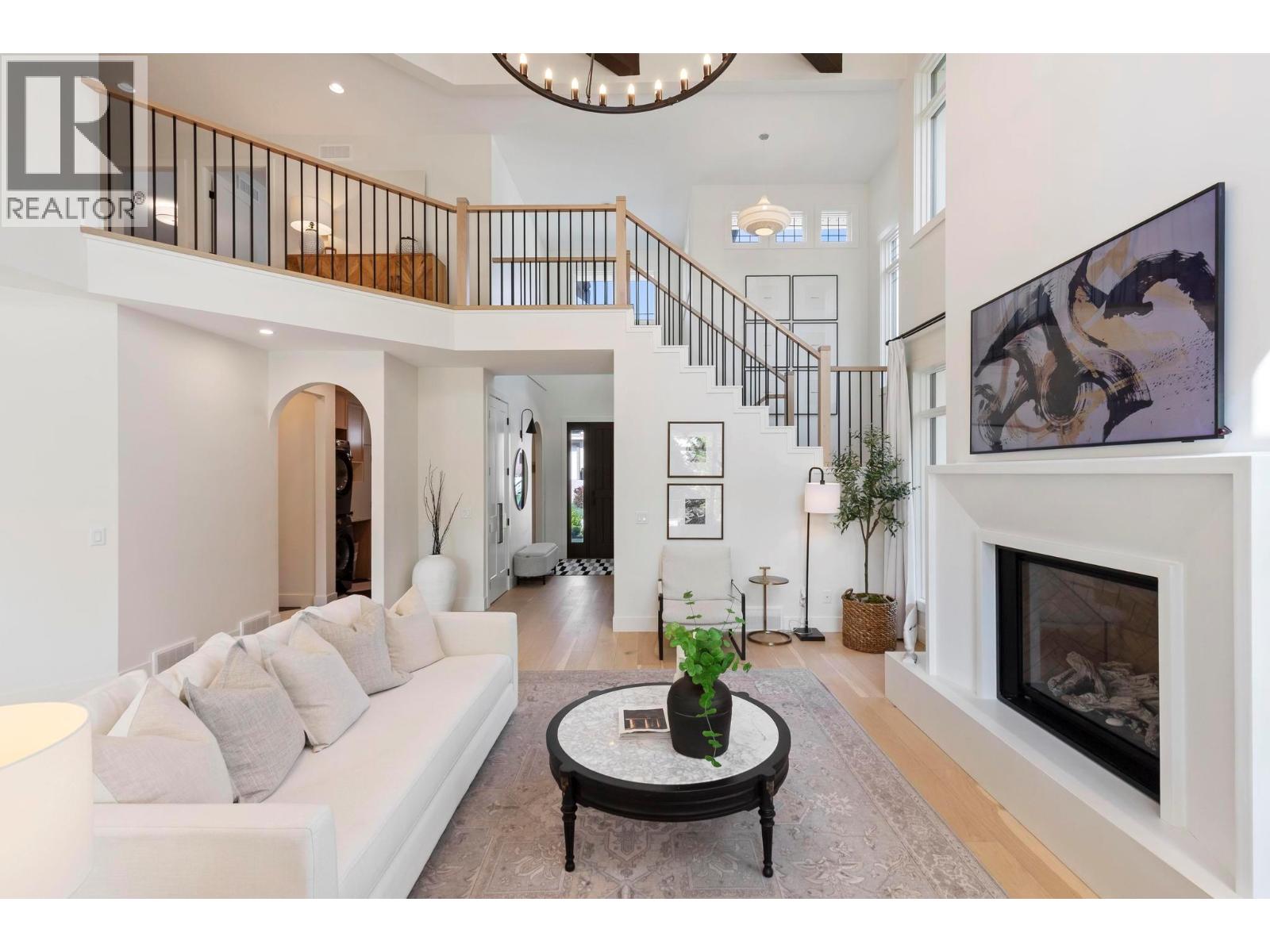 1743 Markham Court