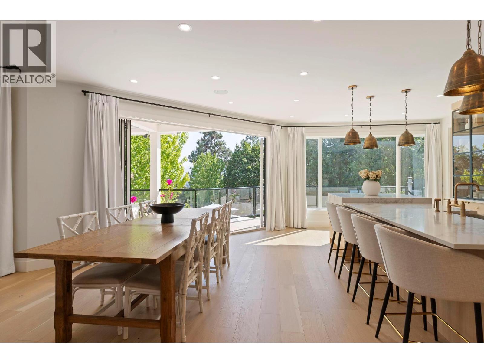 1743 Markham Court