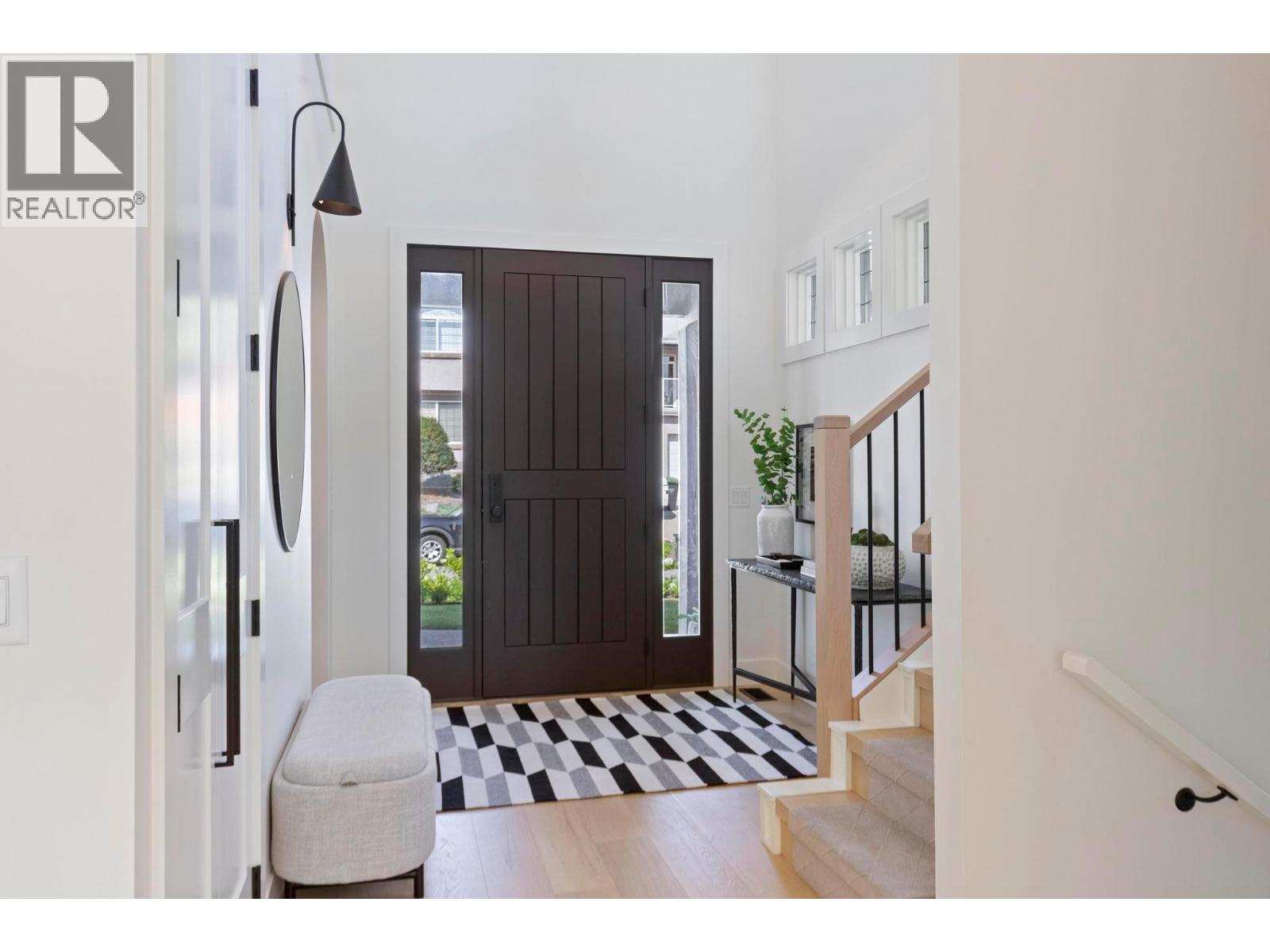 1743 Markham Court