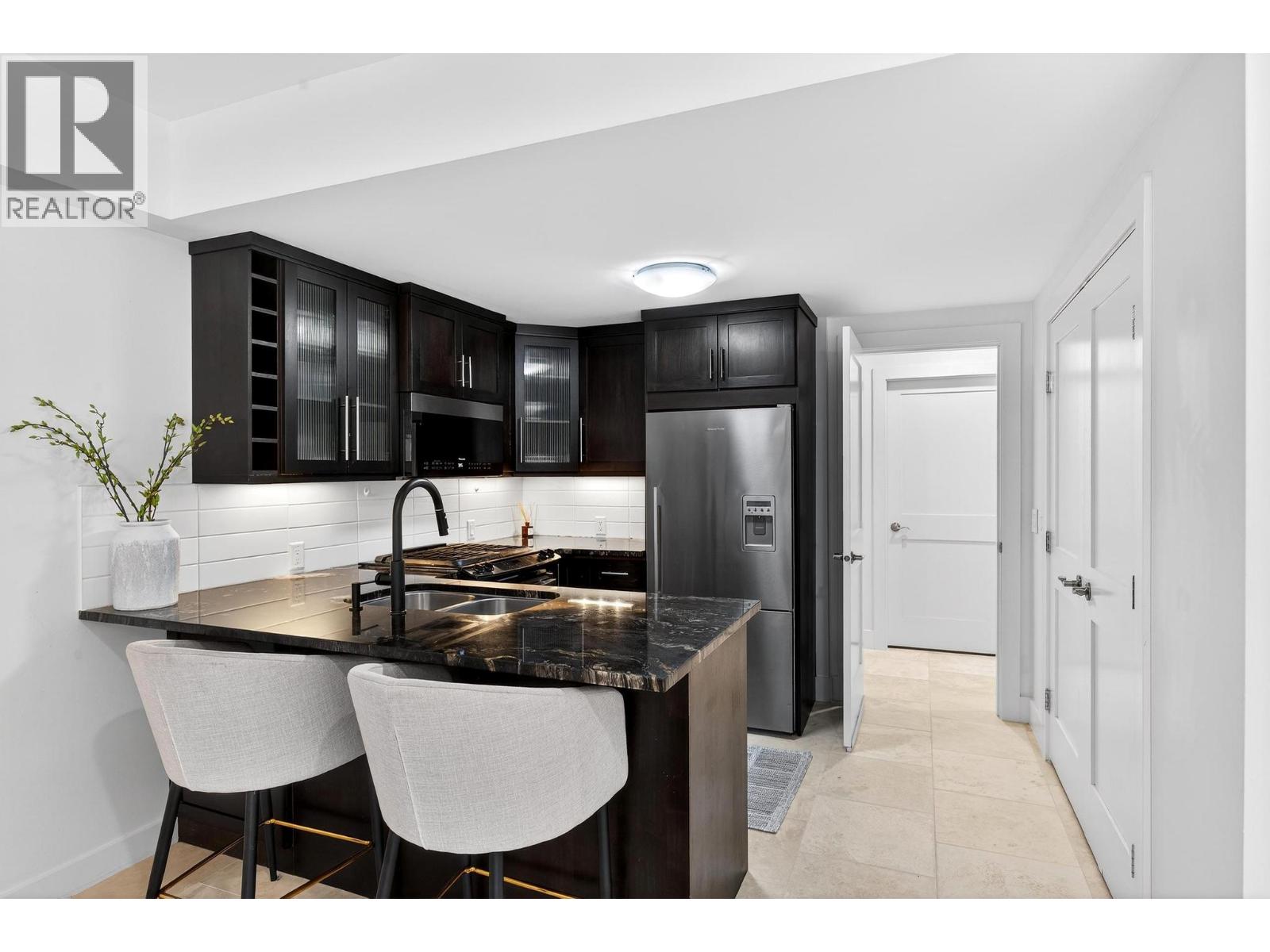 1743 Markham Court