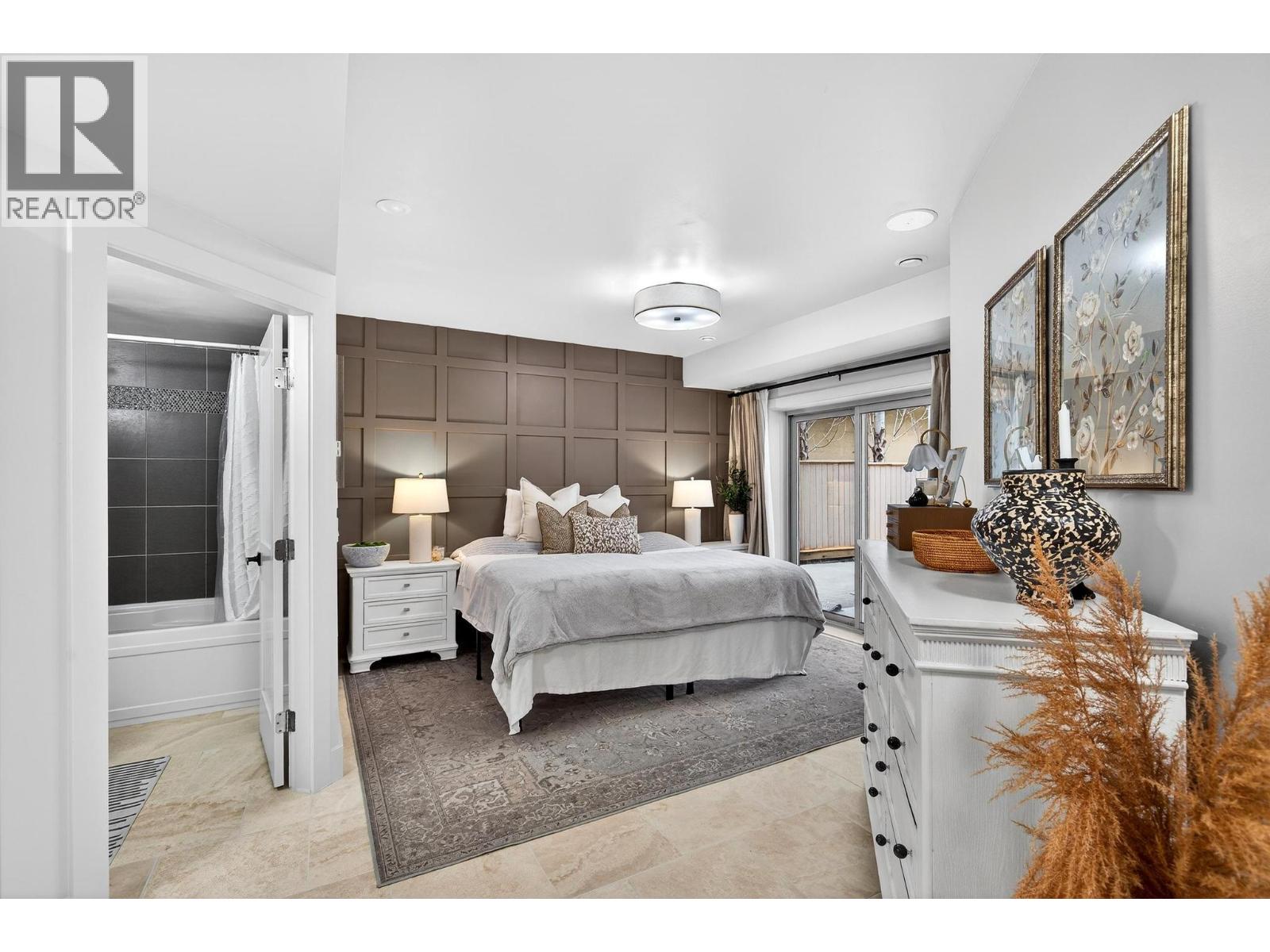 1743 Markham Court