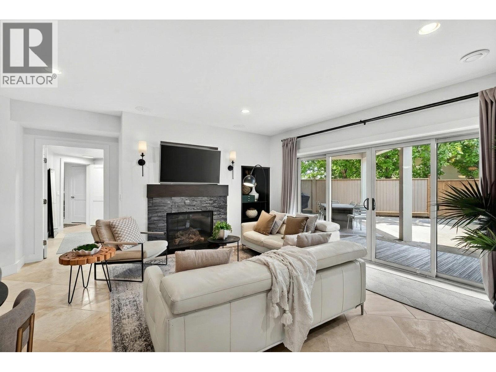 1743 Markham Court