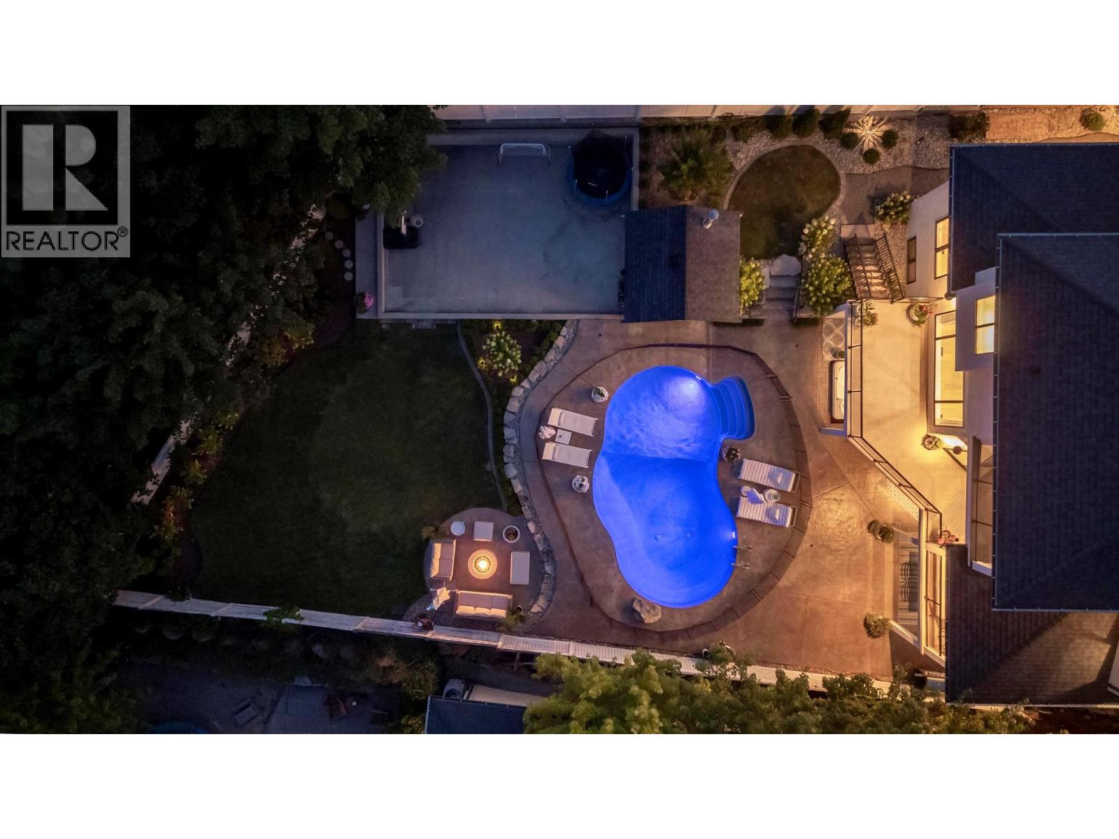 1743 Markham Court