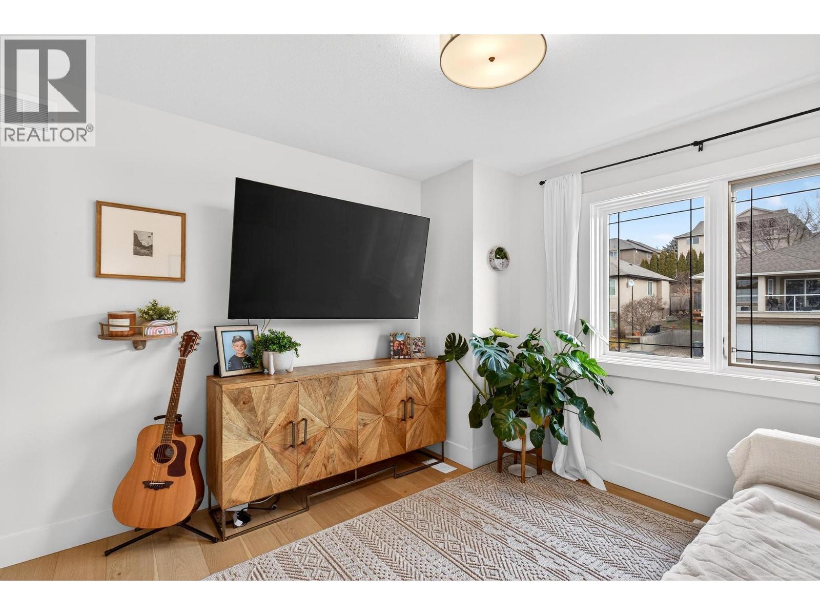 1743 Markham Court