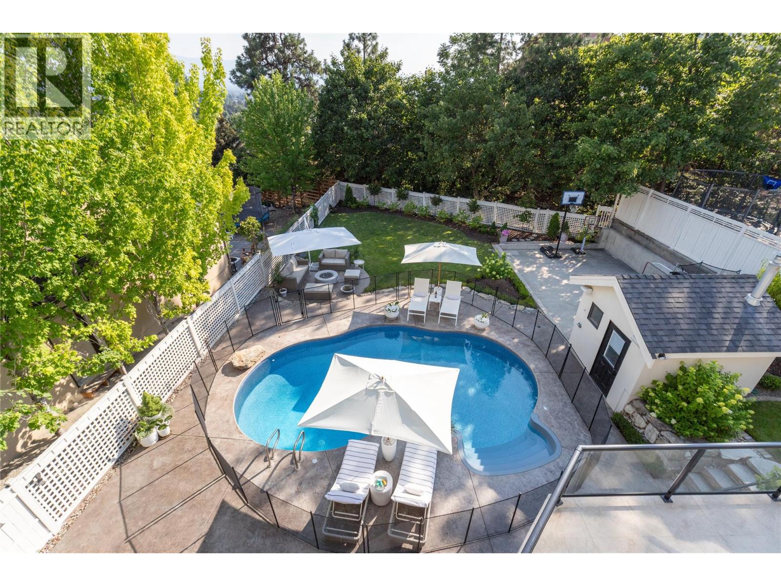 1743 Markham Court