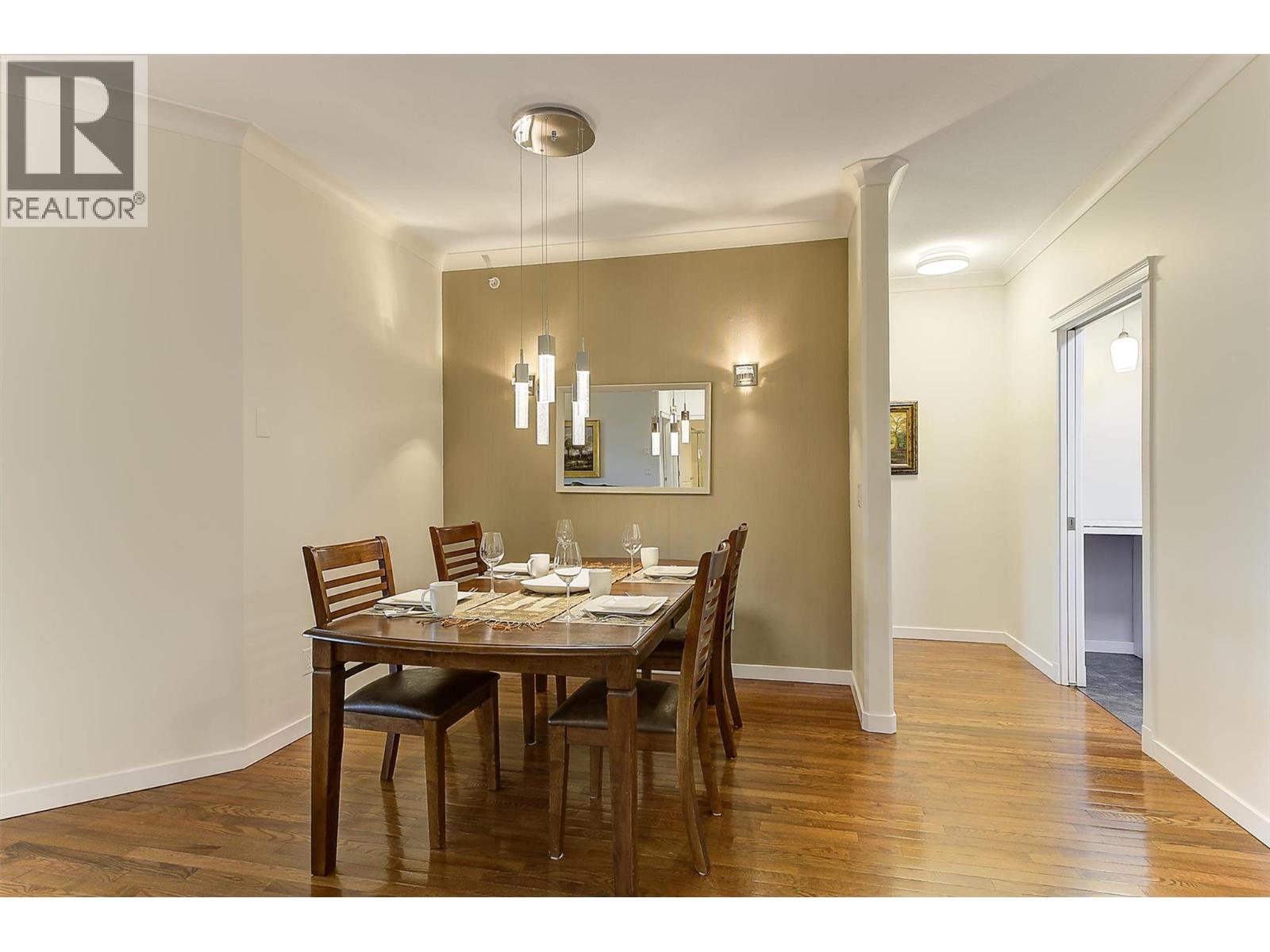 307 Whitman Road Unit# 402