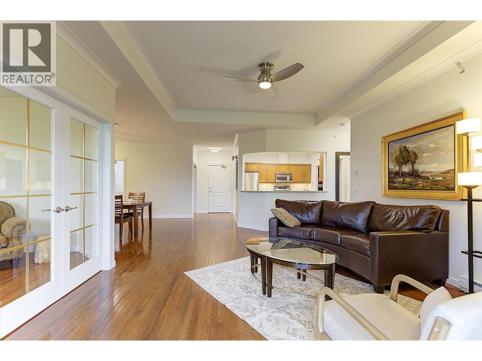 307 Whitman Road Unit# 402