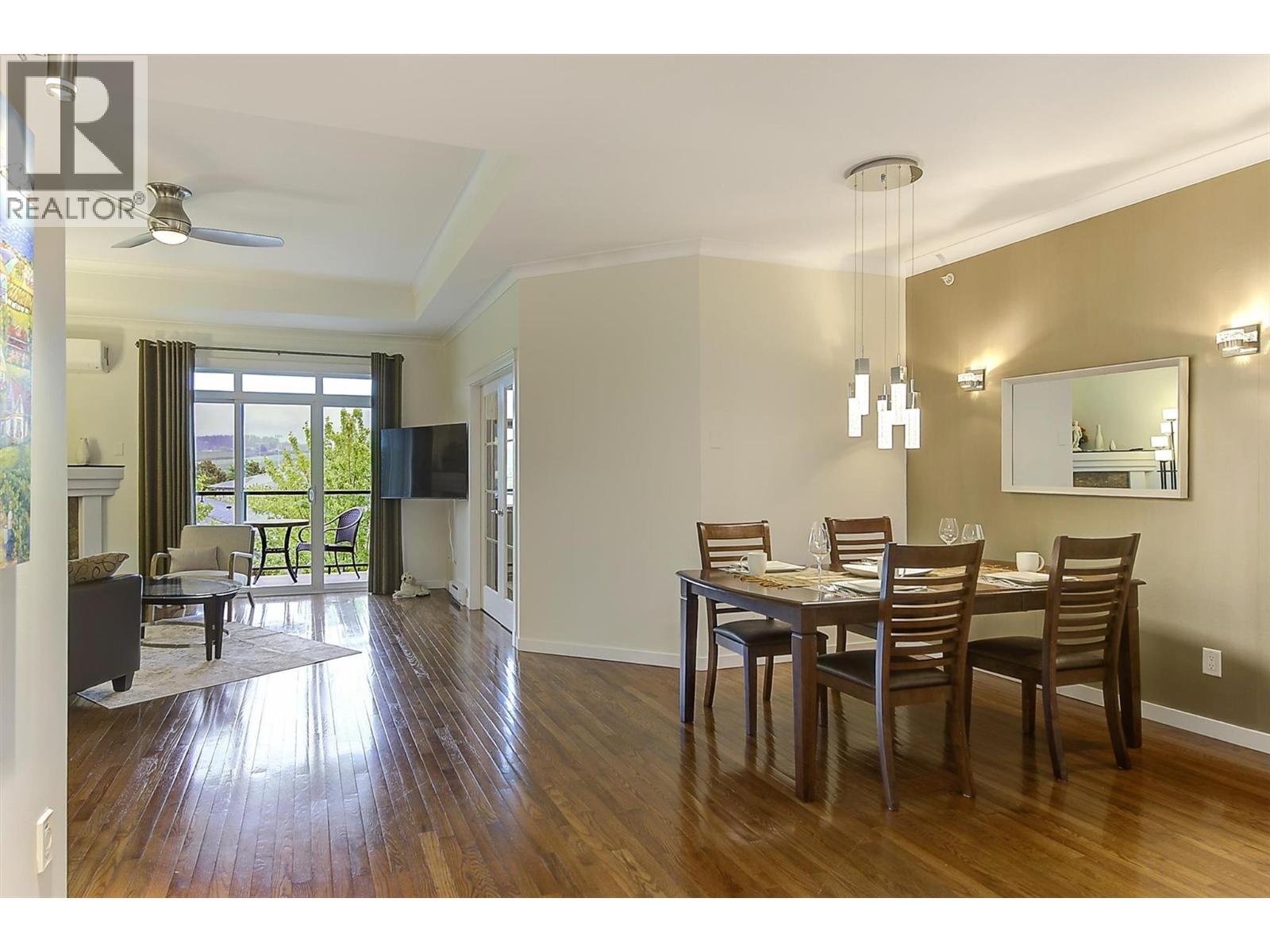 307 Whitman Road Unit# 402