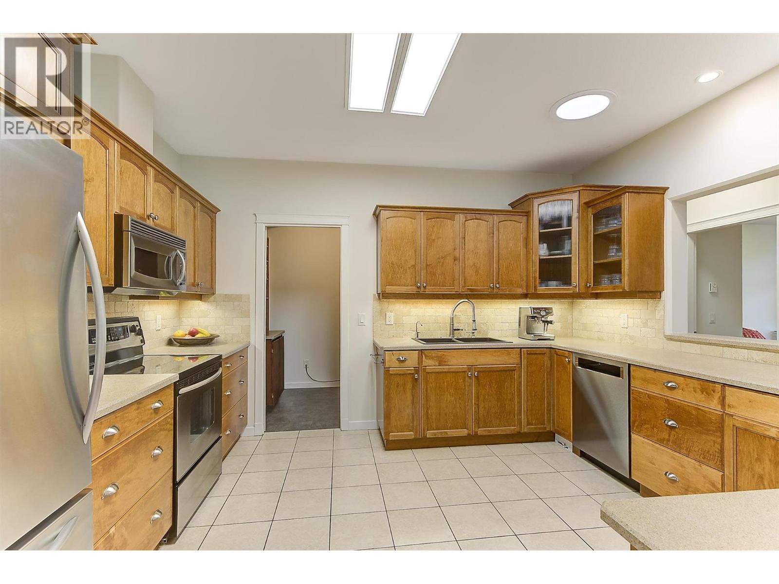 307 Whitman Road Unit# 402