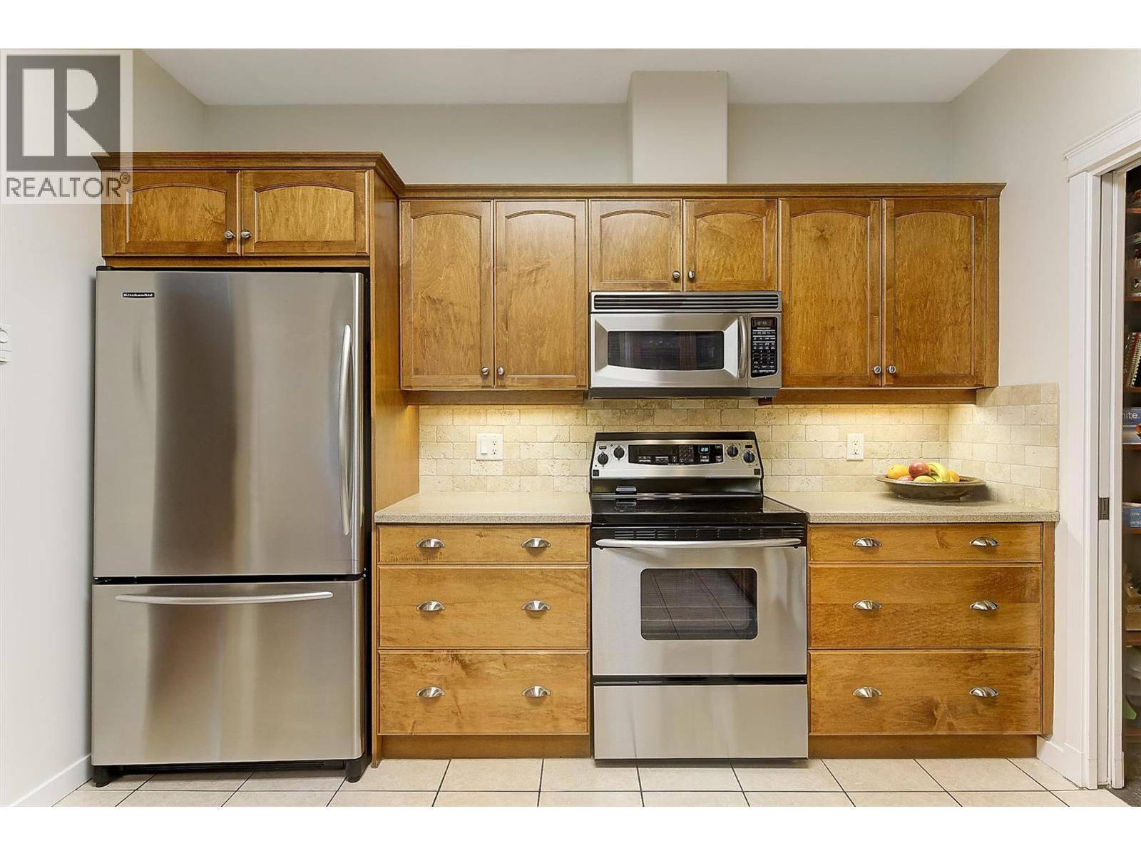 307 Whitman Road Unit# 402
