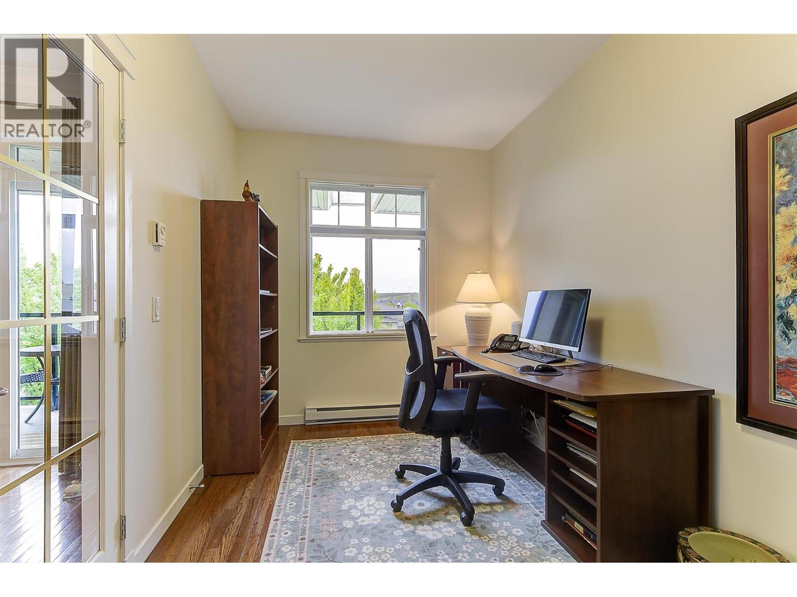 307 Whitman Road Unit# 402