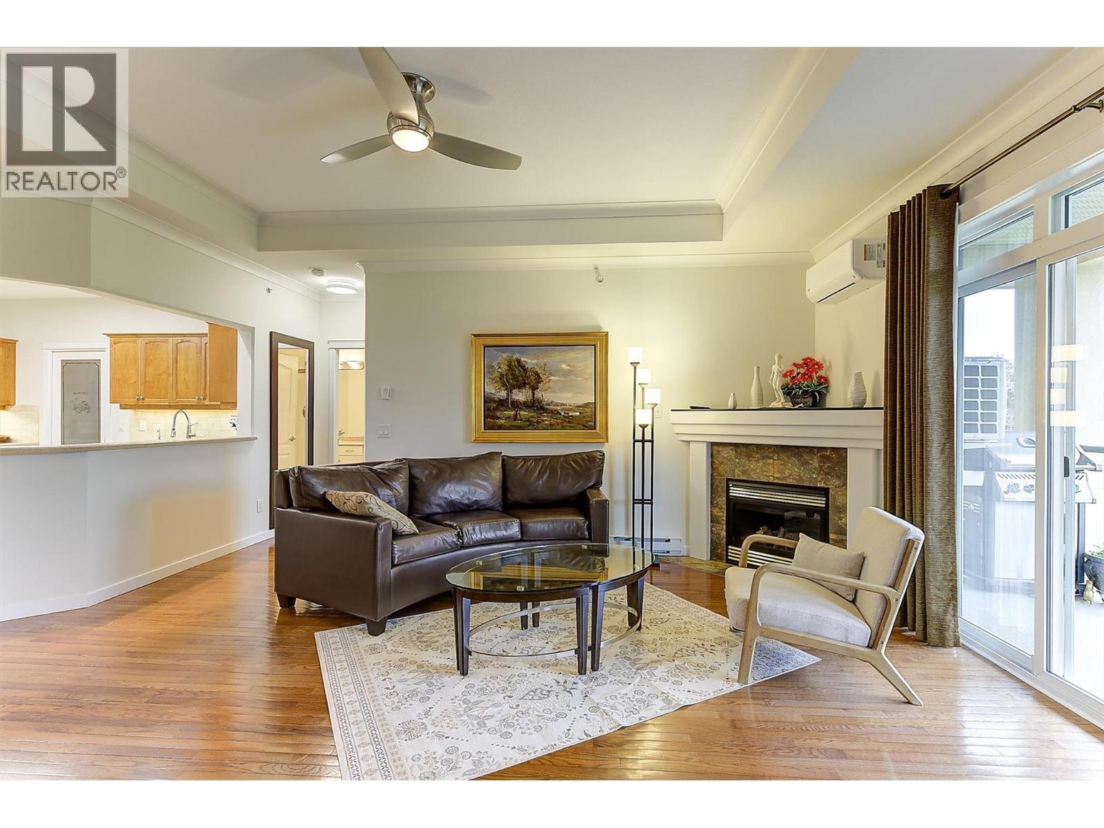 307 Whitman Road Unit# 402