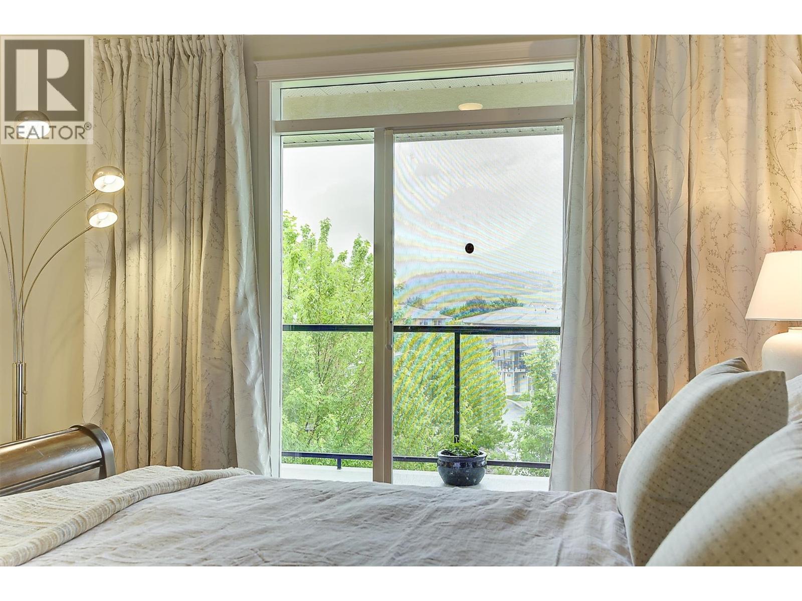 307 Whitman Road Unit# 402
