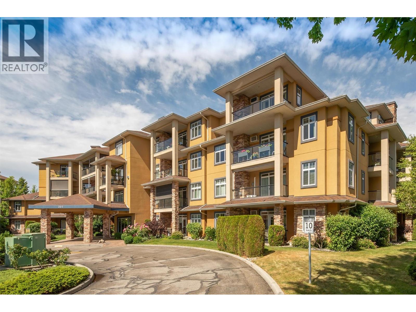 307 Whitman Road Unit# 402