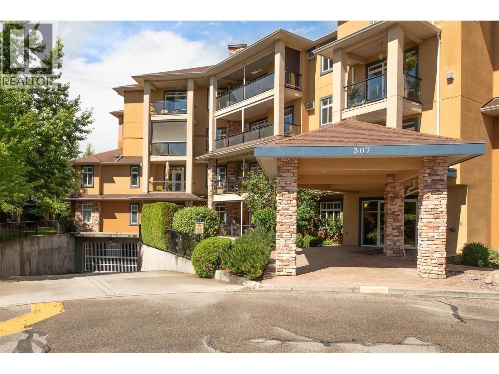 307 Whitman Road Unit# 402