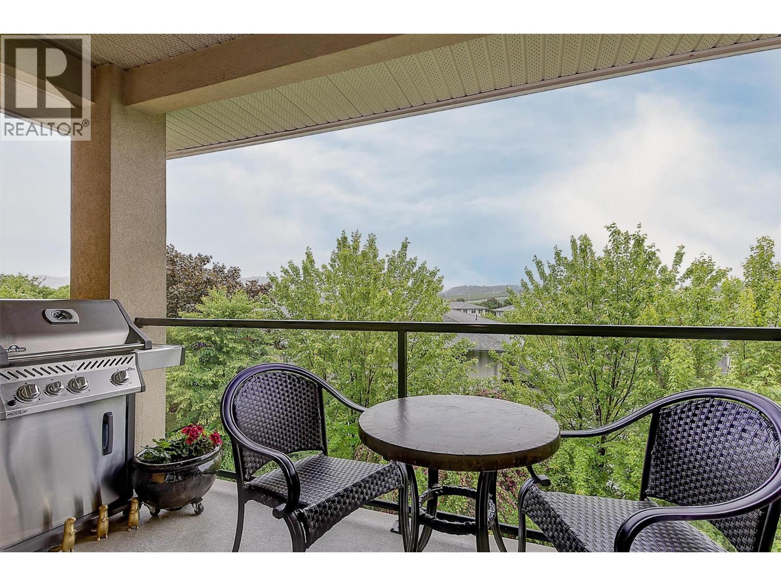 307 Whitman Road Unit# 402