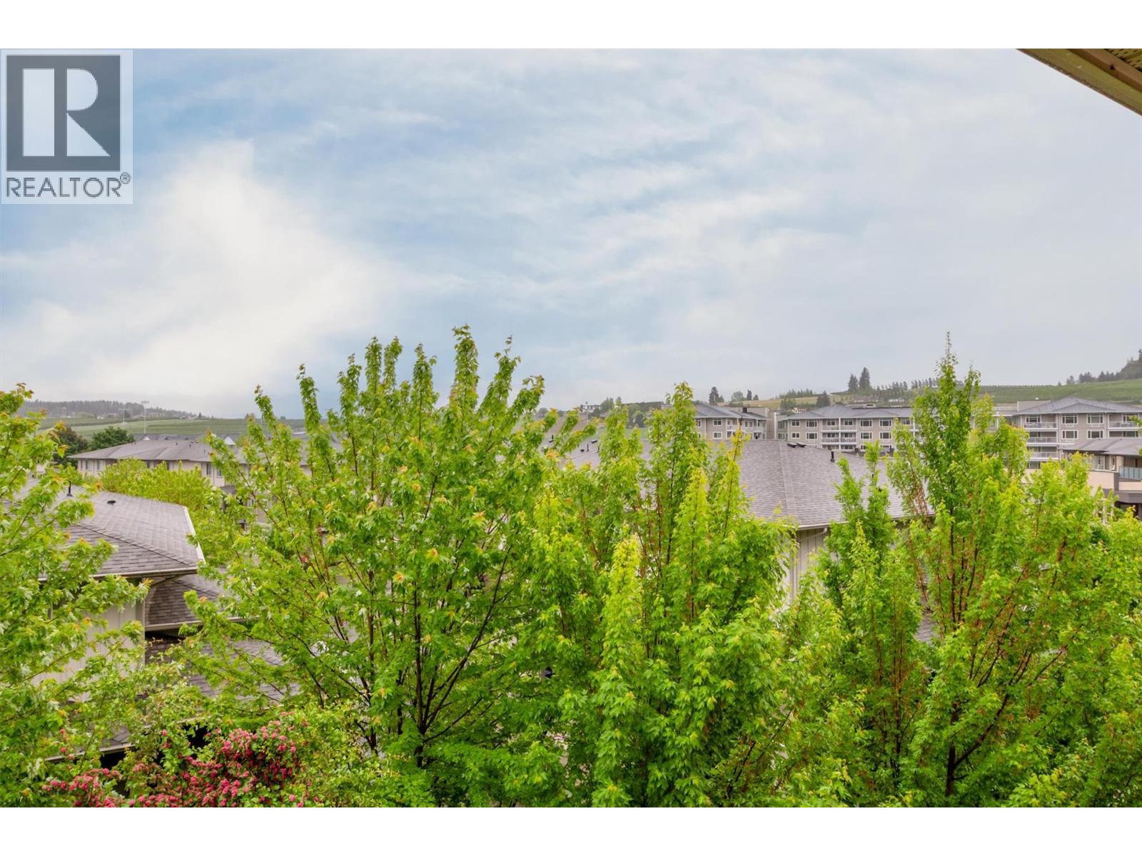 307 Whitman Road Unit# 402