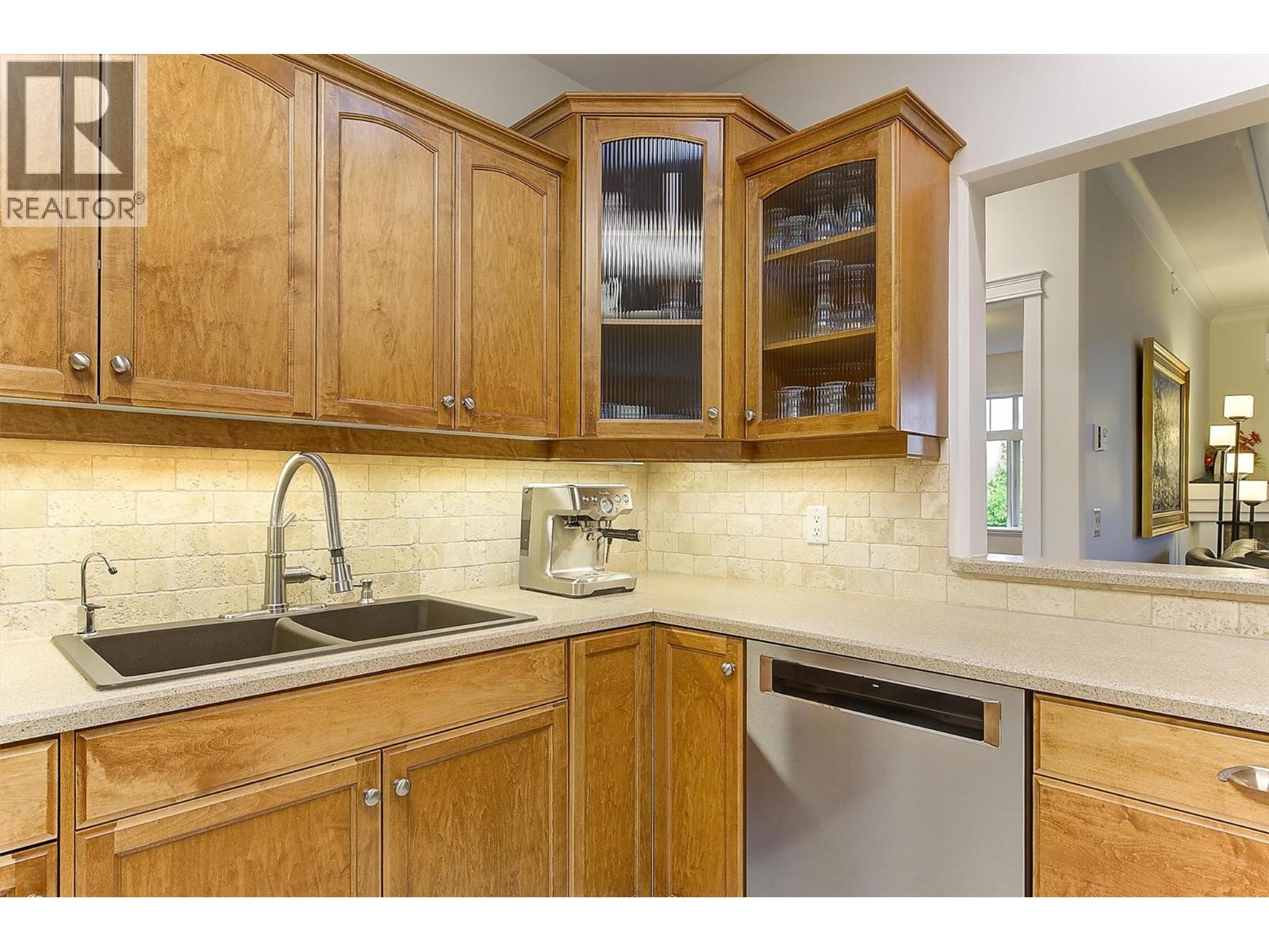 307 Whitman Road Unit# 402