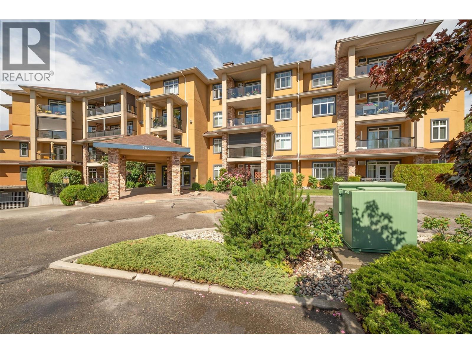 307 Whitman Road Unit# 402