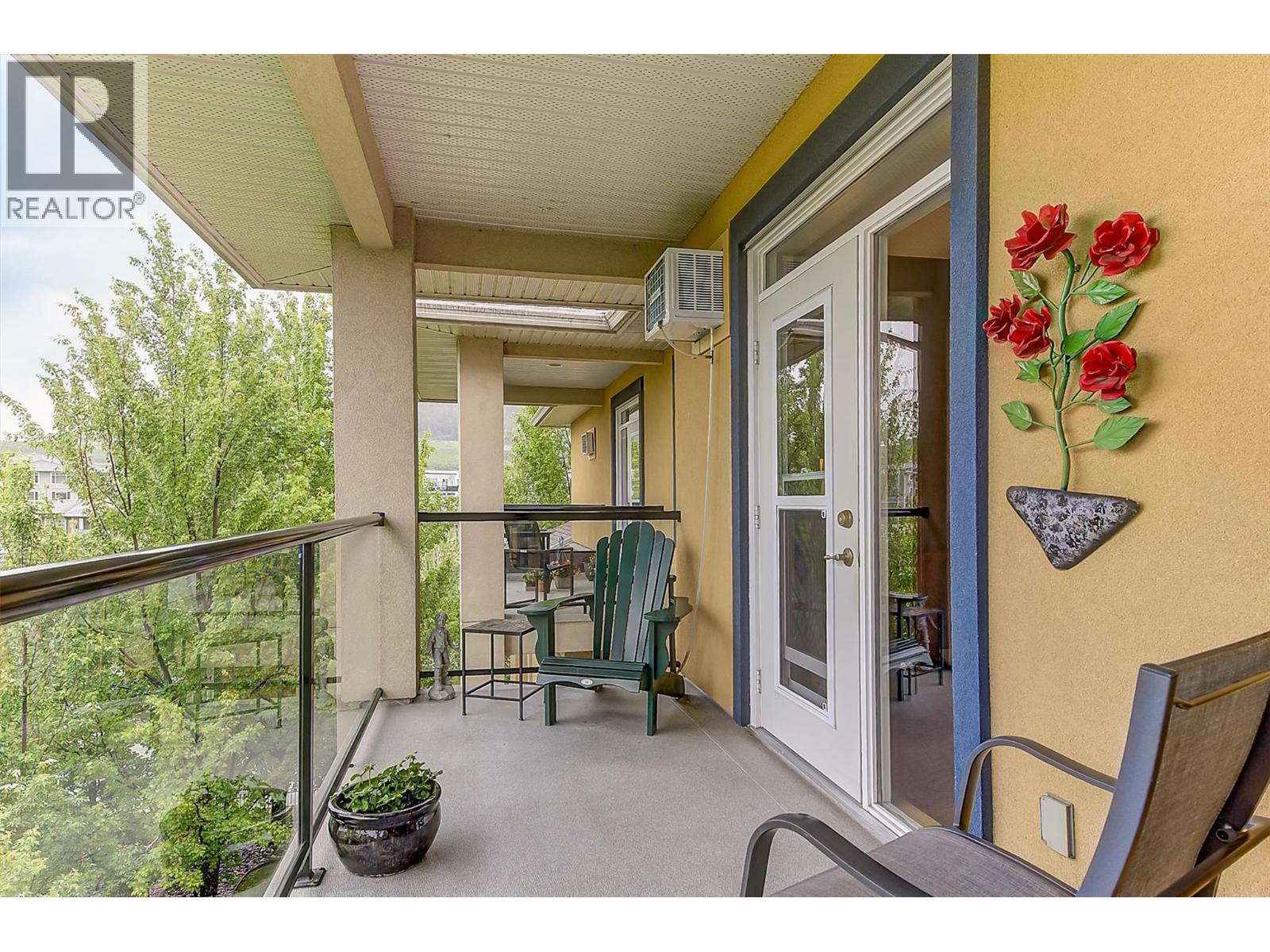 307 Whitman Road Unit# 402