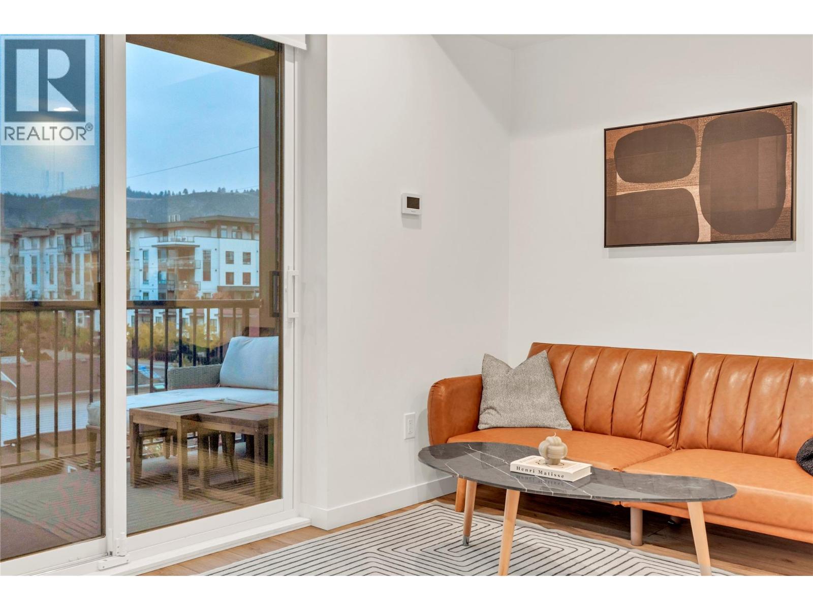 660 Cawston Avenue Unit# 311