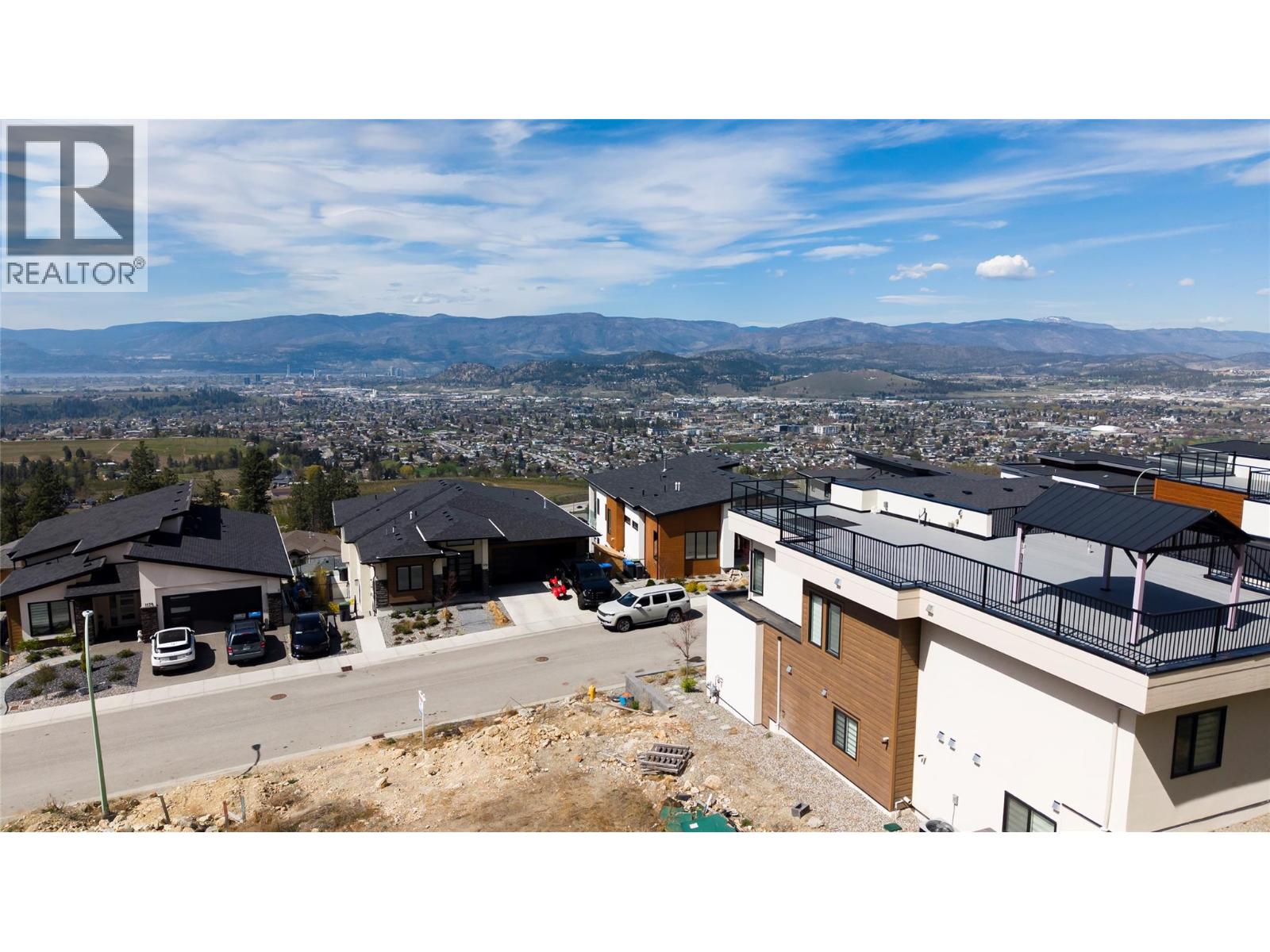 1181 Lone Pine Drive