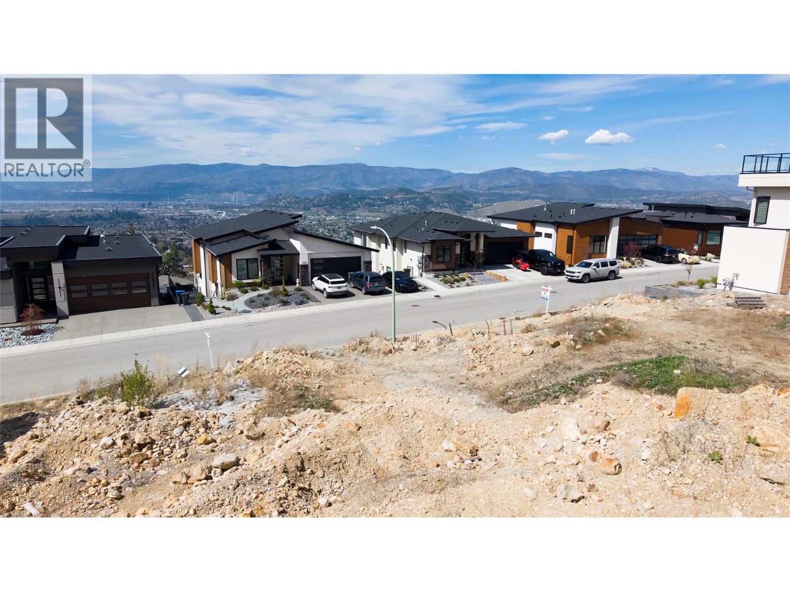 1173 Lone Pine Drive