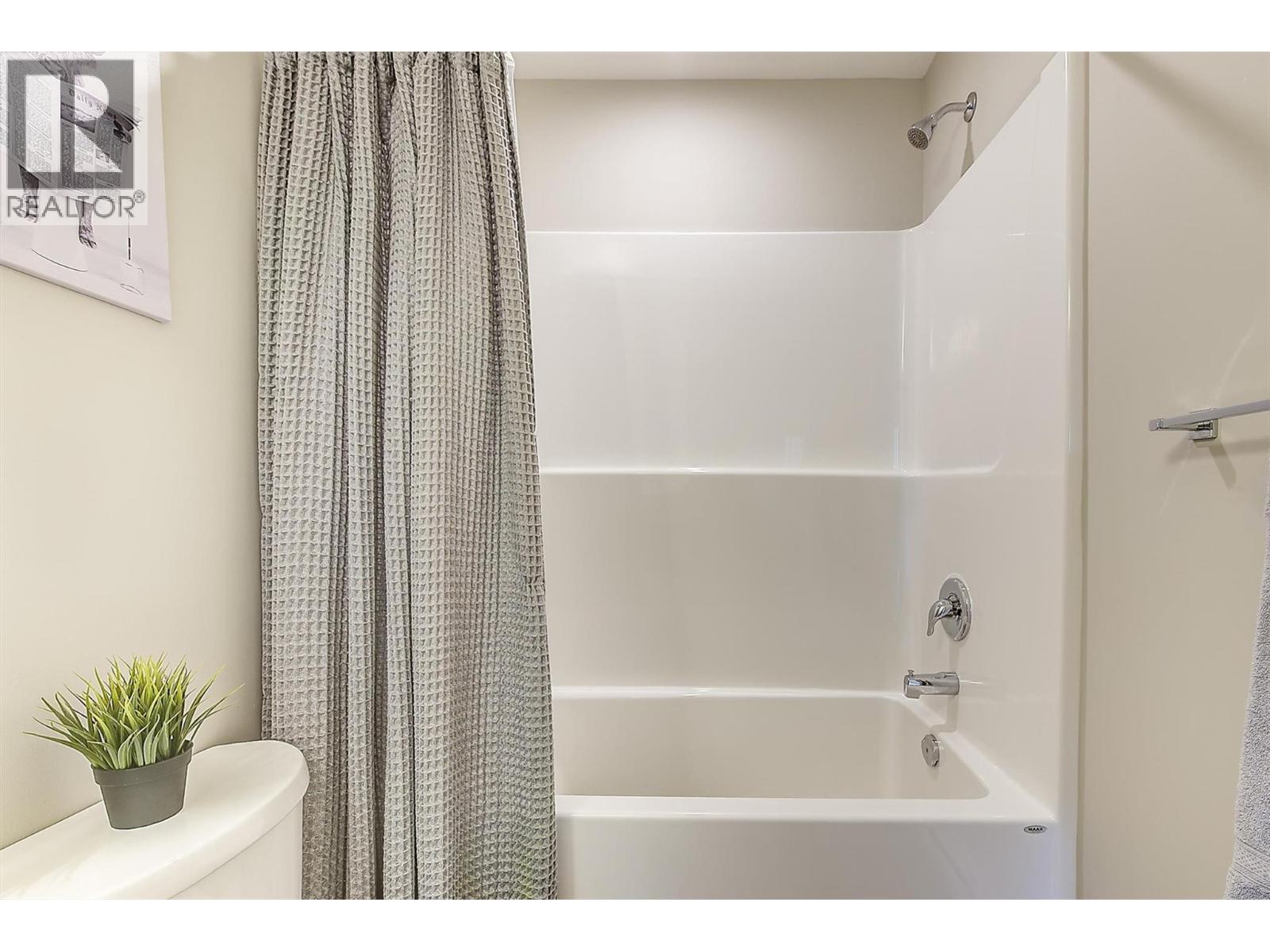3090 Burtch Road Unit# 201