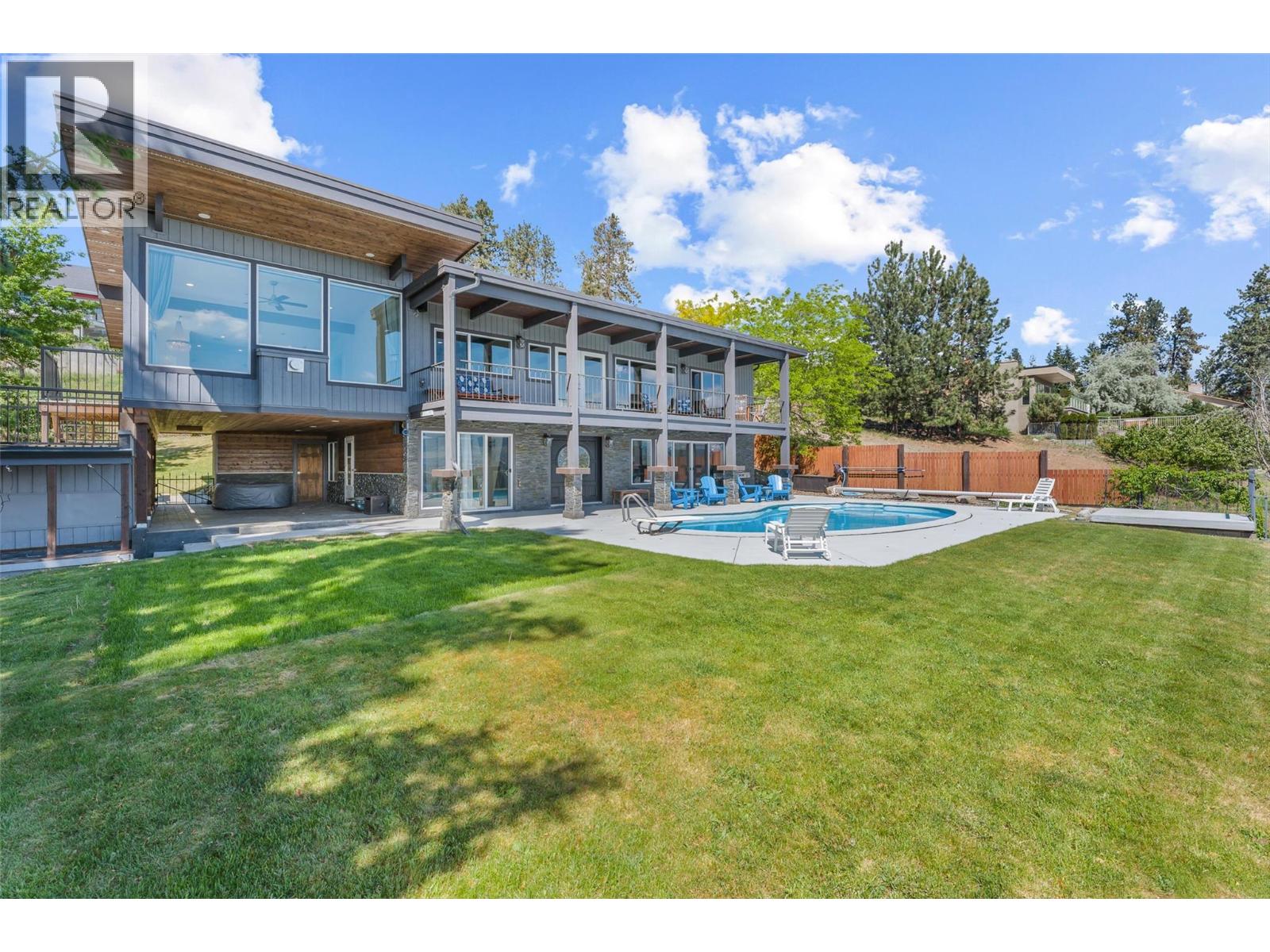 2740 Lakeview Road