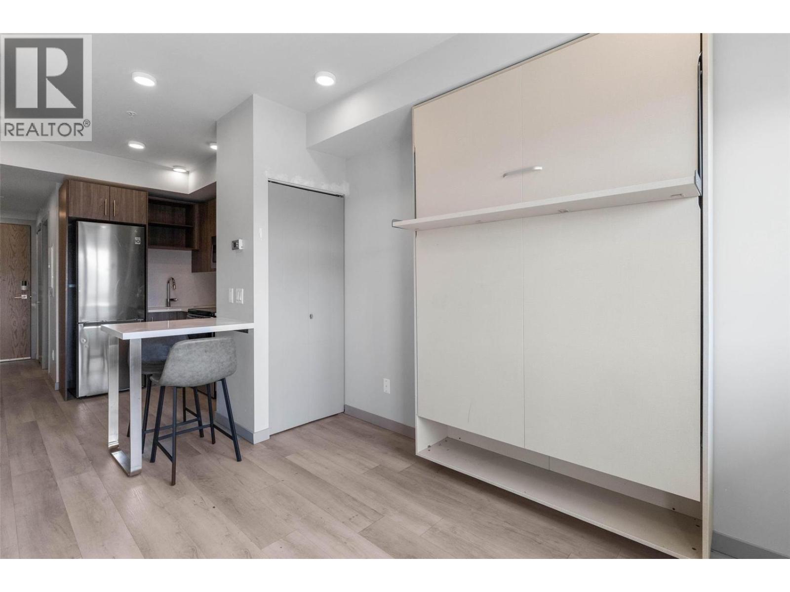 345 Dougall Road N Unit# 224