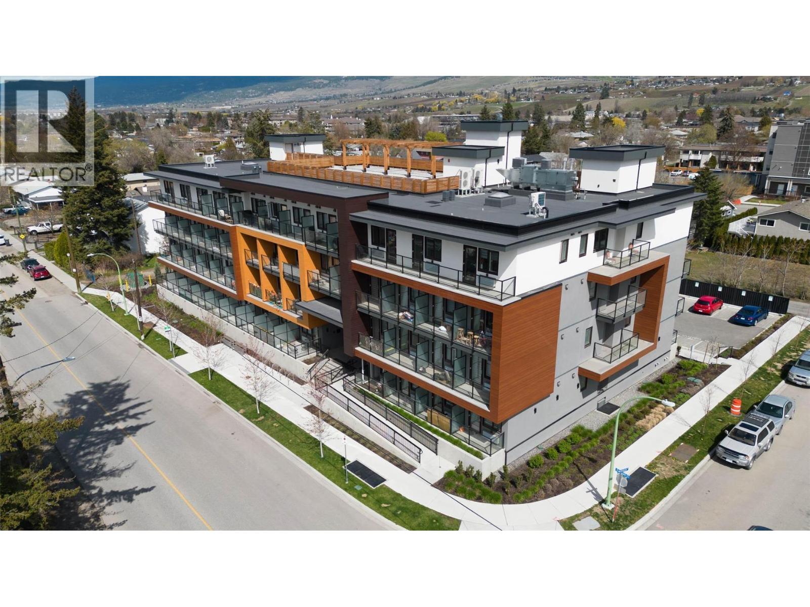 345 Dougall Road N Unit# 224