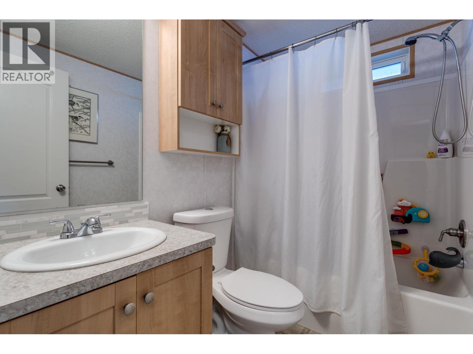 2440 Old Okanagan Highway Unit# 1026