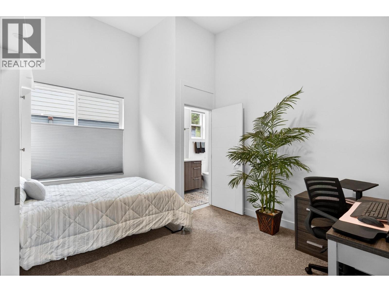 1273 Modern Place