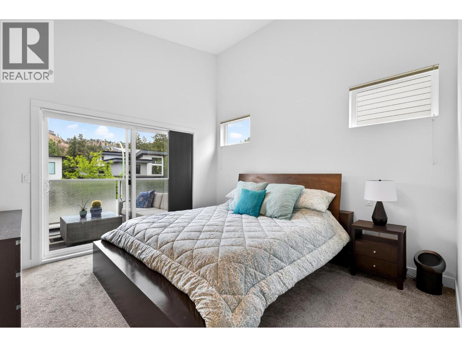 1273 Modern Place
