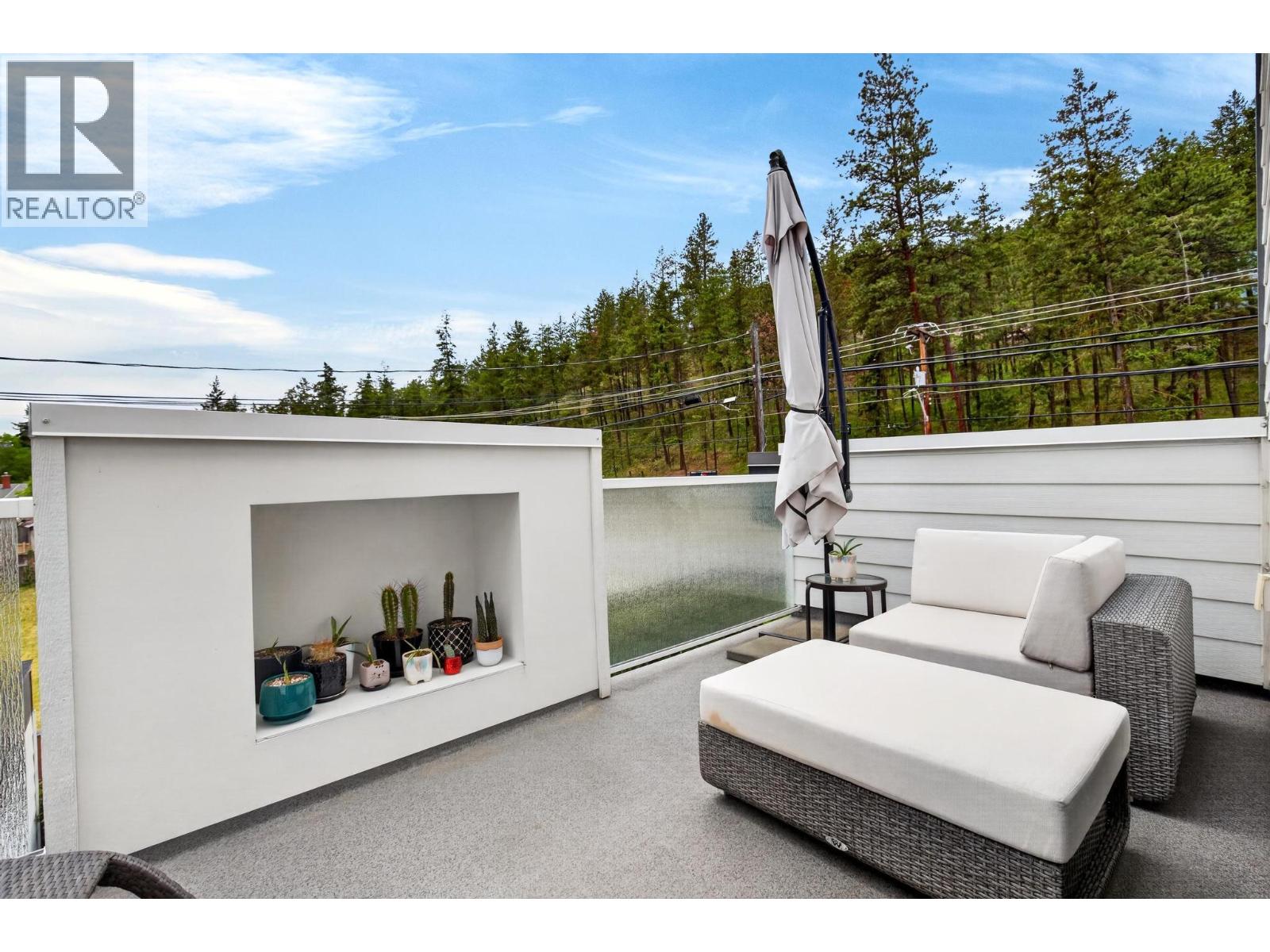 1273 Modern Place