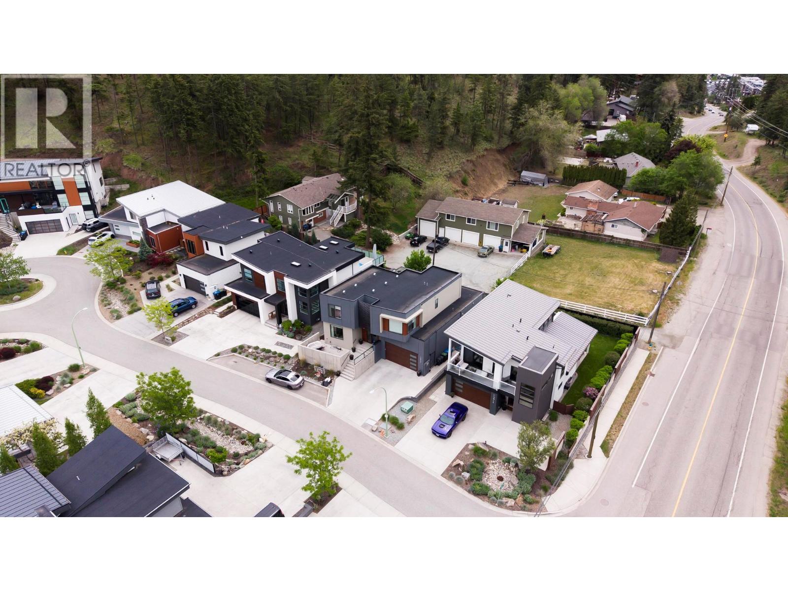 1273 Modern Place