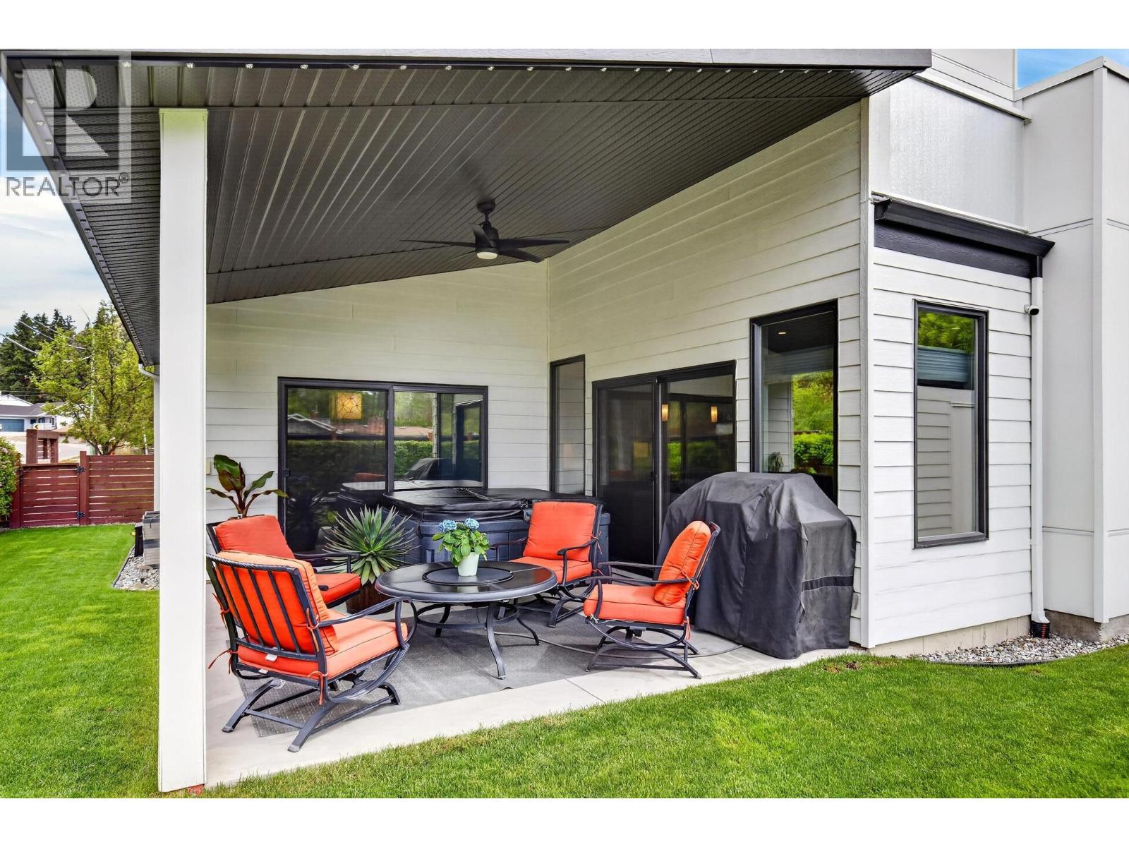 1273 Modern Place