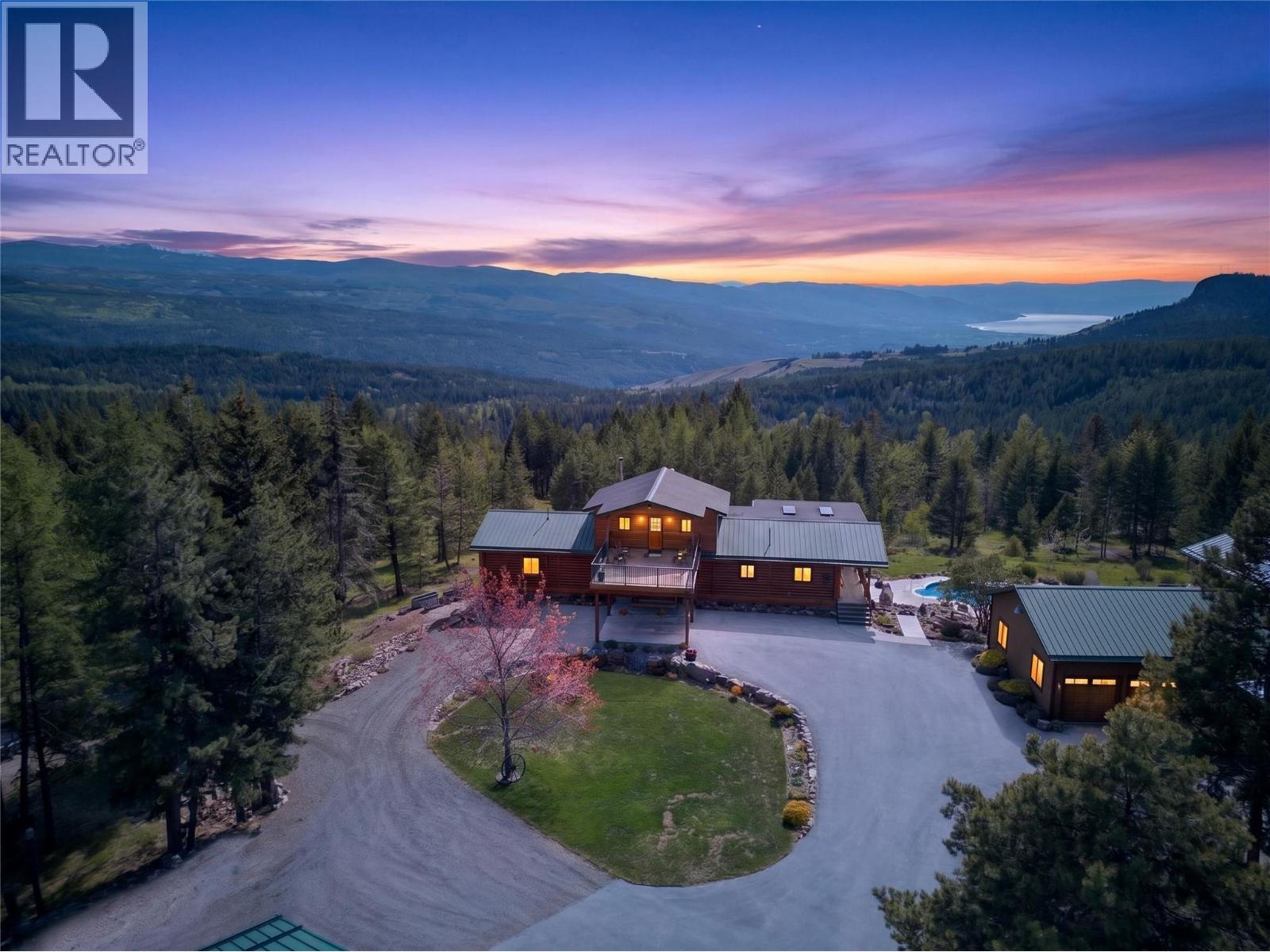 7319 Trapper Court