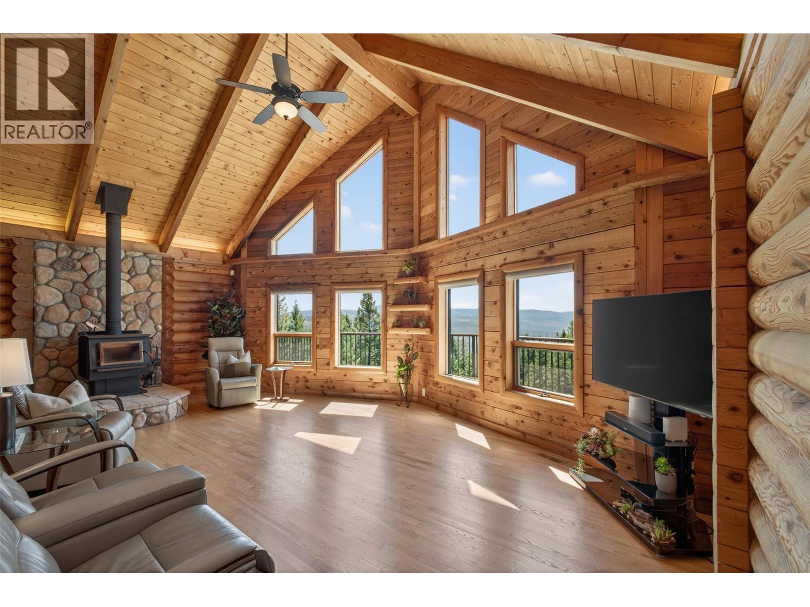 7319 Trapper Court