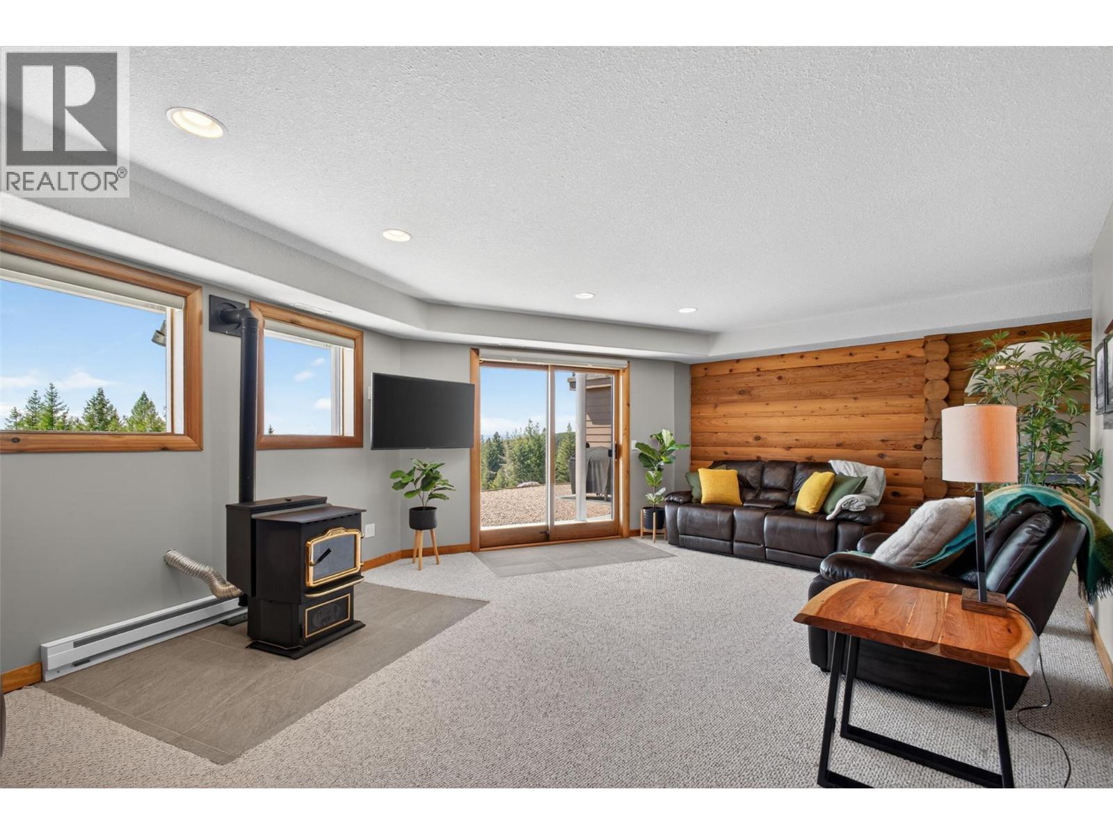7319 Trapper Court