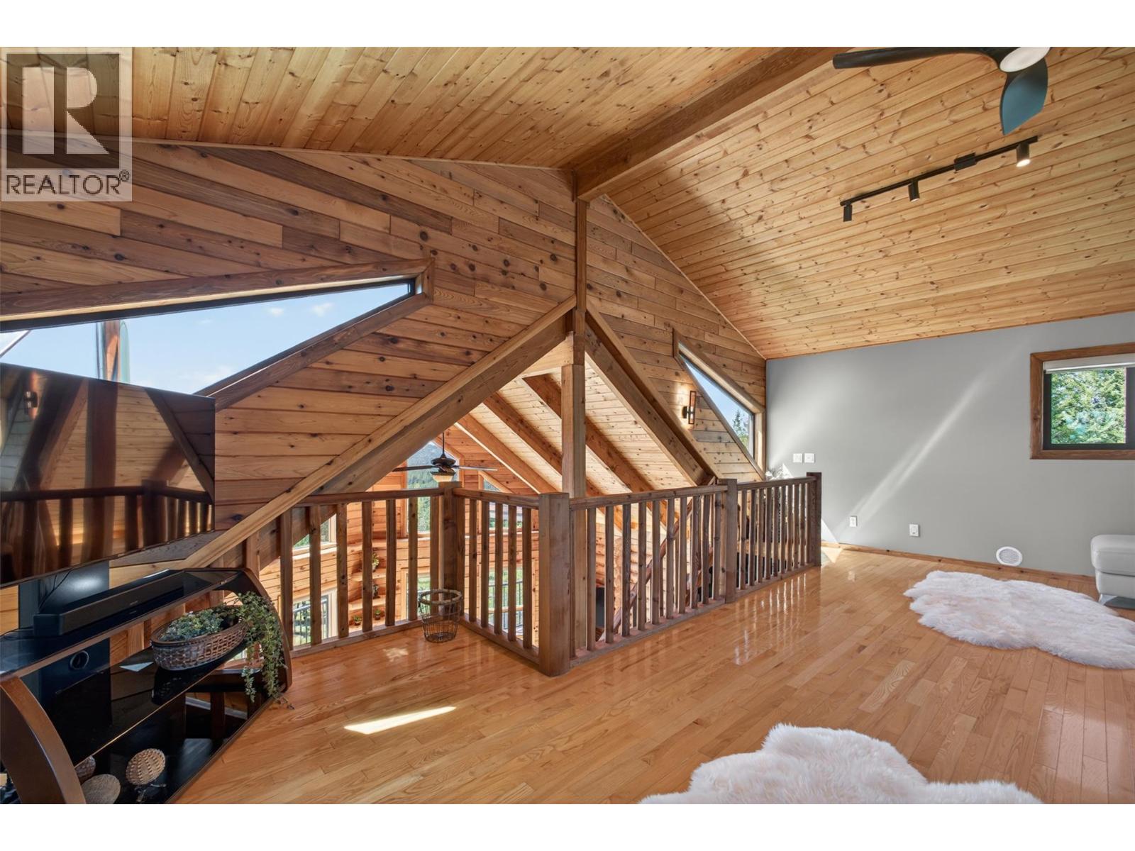 7319 Trapper Court