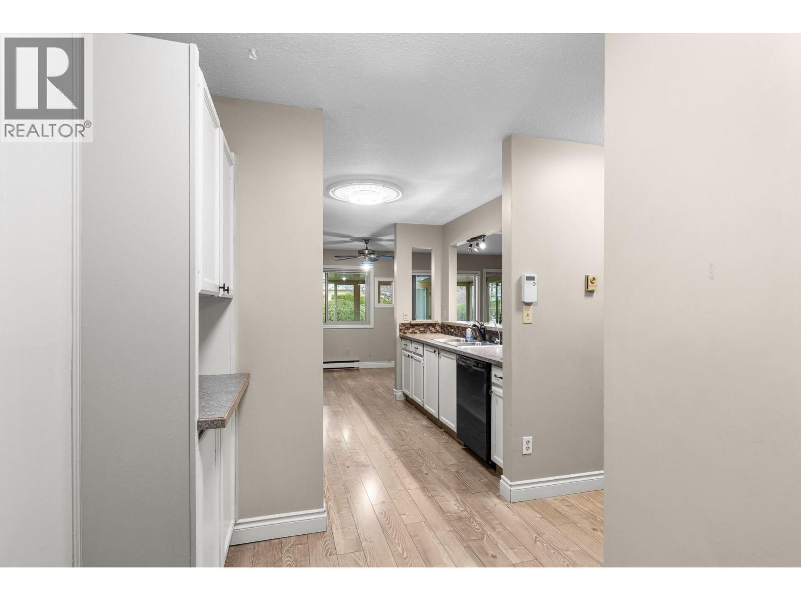200 Gerstmar Road Unit# 16