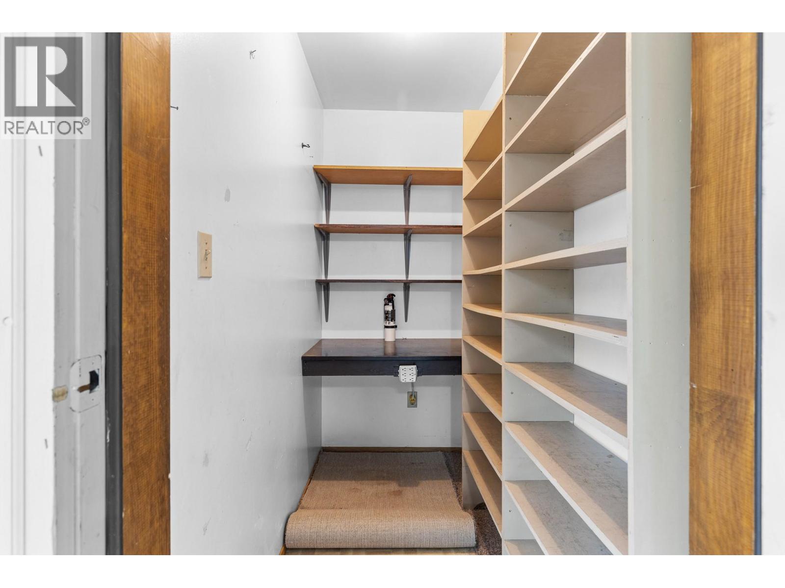 200 Gerstmar Road Unit# 16