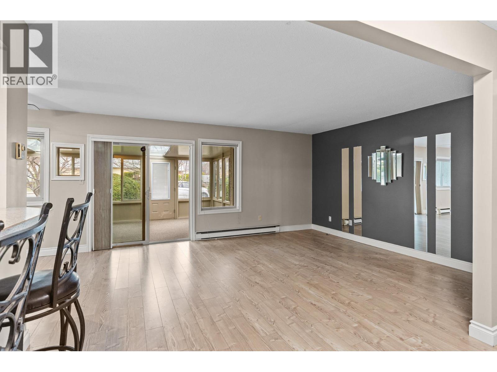 200 Gerstmar Road Unit# 16