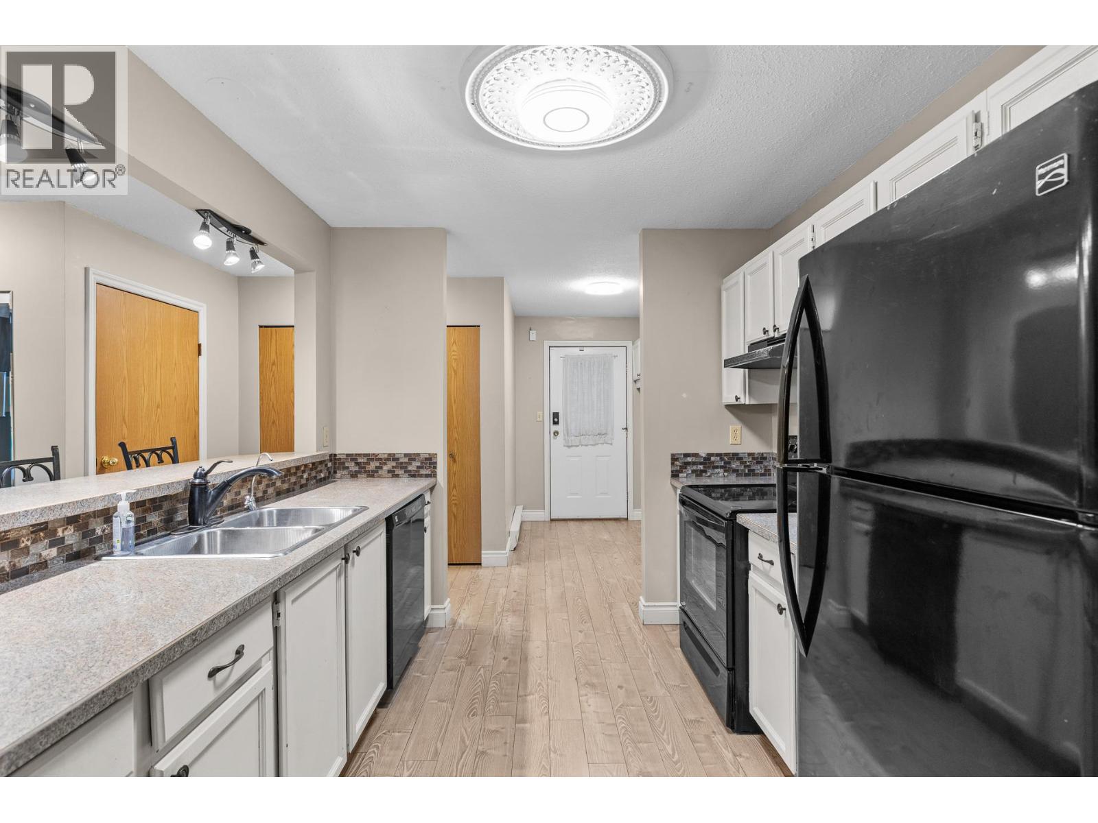 200 Gerstmar Road Unit# 16