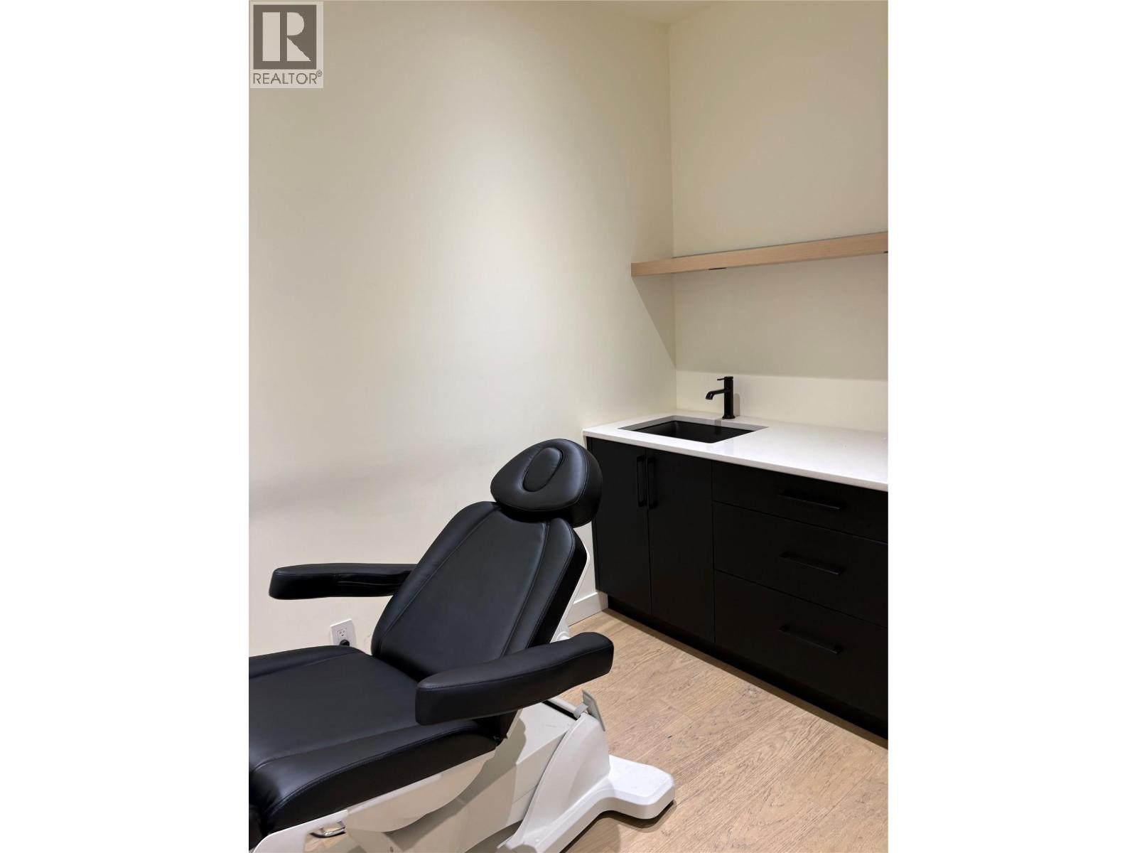 2330 Highway 97S Highway S Unit# B116
