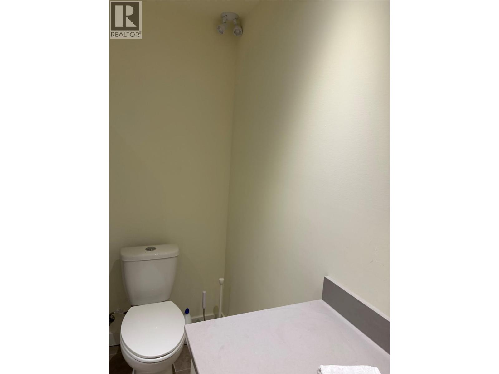 2330 Highway 97S Highway S Unit# B116