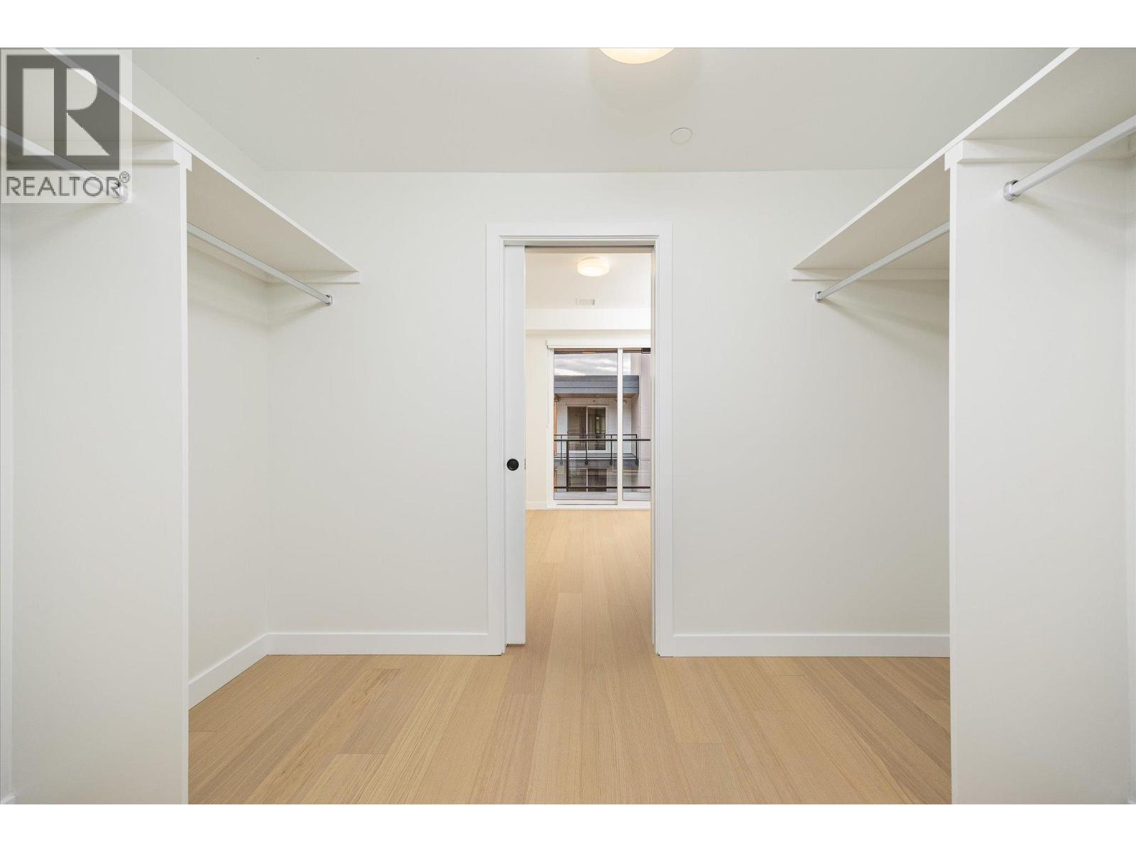 9654 Benchland Drive Unit# 601