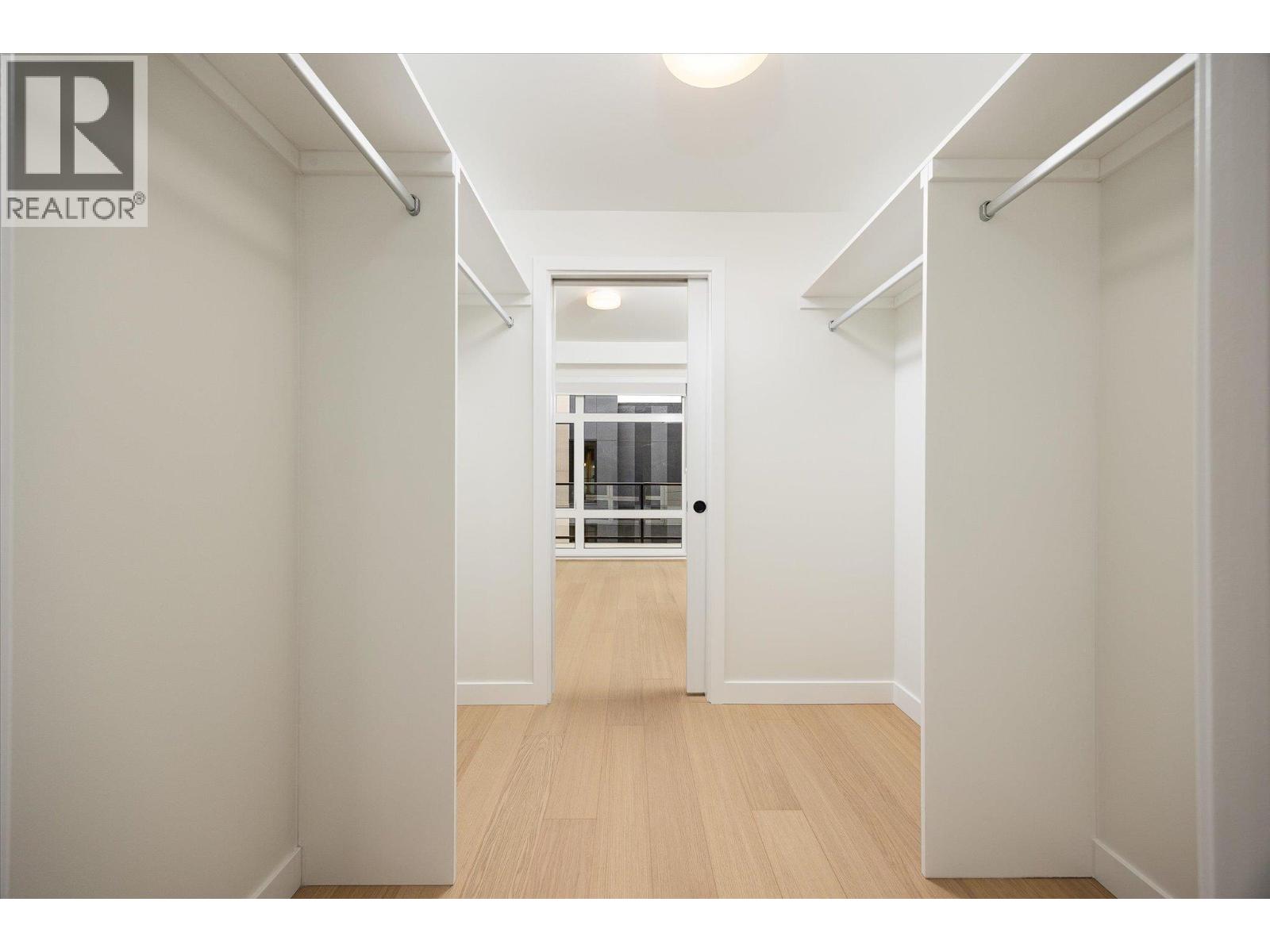 9654 Benchland Drive Unit# 601