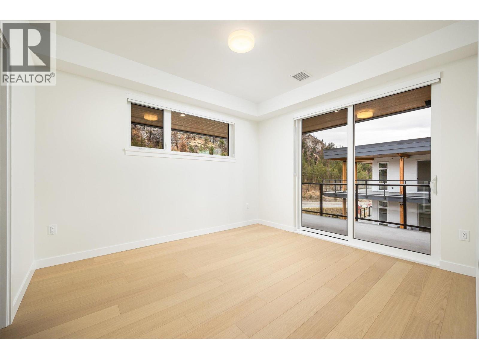 9654 Benchland Drive Unit# 601